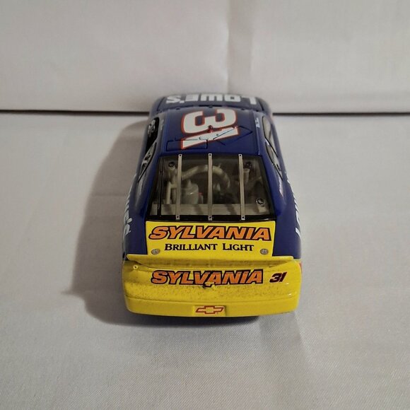 1999 Mike Skinner #31 Lowe's Monte Carlo Elite 1 of 1,000 1:24 Scale Diecast Car - Picture 7 of 10